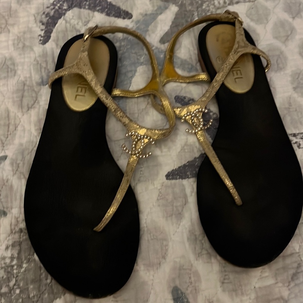 Loved chanel sandals